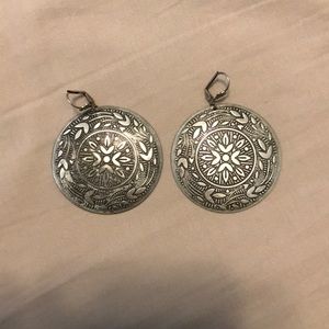 🎉Metal designed earrings